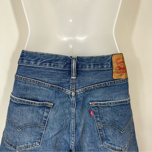 🚫SOLD🚫 New Levi’s Men’s Denim Shorts in Size 32 - Picture 5 of 8